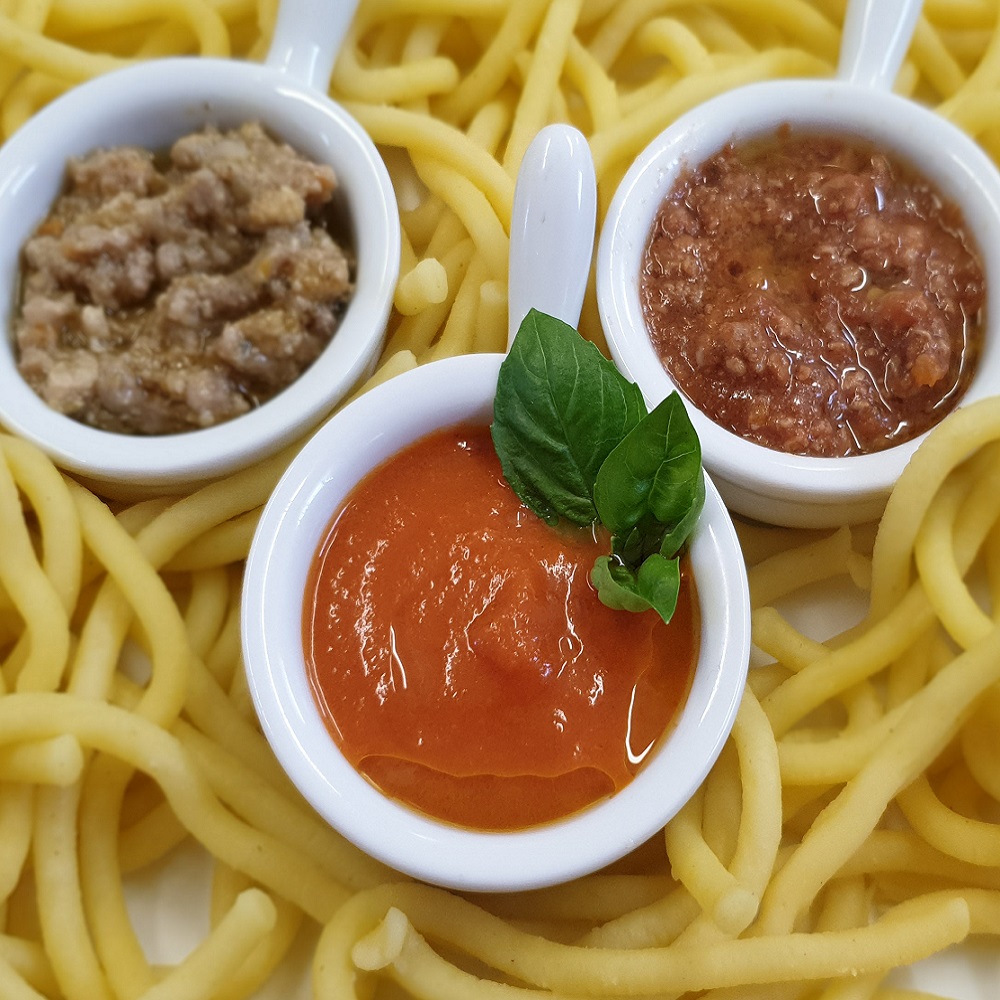 bigoli rosticceria flavia con sughi anitra pomodoro ragù di carne